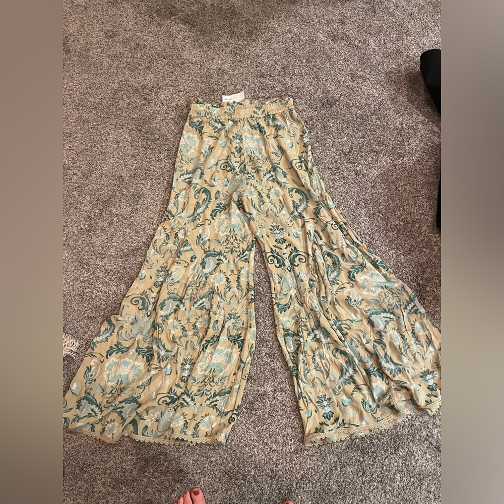 NWT pants by Spell